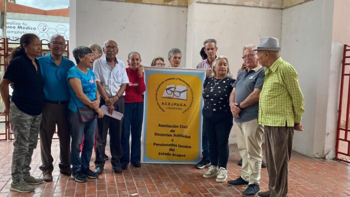 Profesores jubilados presentaron peticiones a viceministro en Caracas