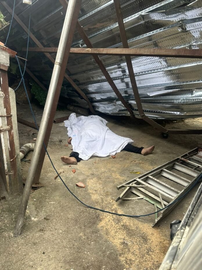 El suceso se registró aproximadamente a las 4:30 de la tarde en la avenida principal de la mencionada urbanización, específicamente en el conjunto residencial Xcaret, número 146.