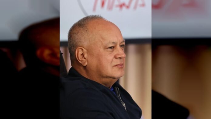 Capturaron a uno de los homicidas del tiktoker maracayero En este contexto, el también vicepresidente sectorial de Política, Seguridad Ciudadana y Paz precisó durante la transmisión de un pódcast conducido por la dirigente Tania Díaz, que este jueves dieron con el vehículo donde los victimarios llegaron a la casa N° 131 de la calle J.J. Montesinos, siendo clave para capturar a uno de los homicidas.