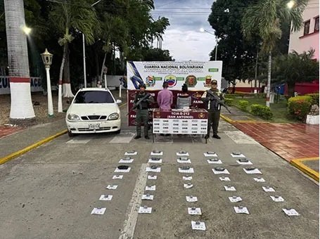 Cayeron dos personas de la banda "Los Valencianos" con 10 kilos de droga Valencia