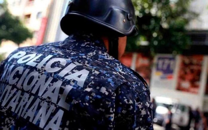 PNB detuvo a cuatro delincuentes de la banda criminal "El Guaro"