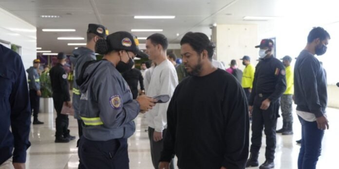 Vuelo-numero-38-de-la-Mision-Vuelta-a-la-Patria