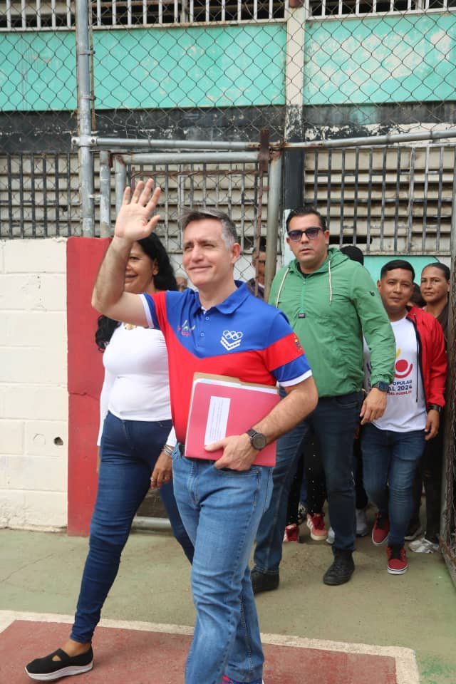 Ministro Cardillo impulsa el Plan Nacional del Deporte