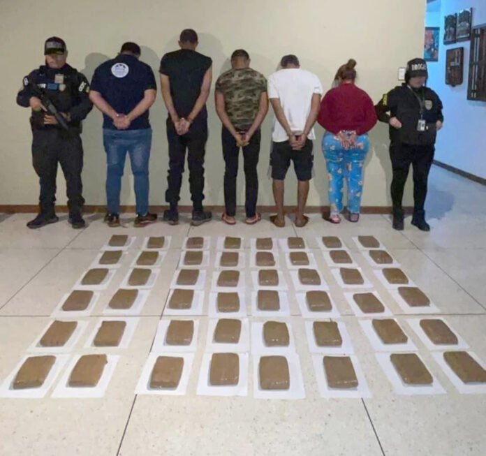 Apresadas cinco personas por tráfico de drogas en Miranda Apresadas cinco personas por tráfico de drogas en Miranda