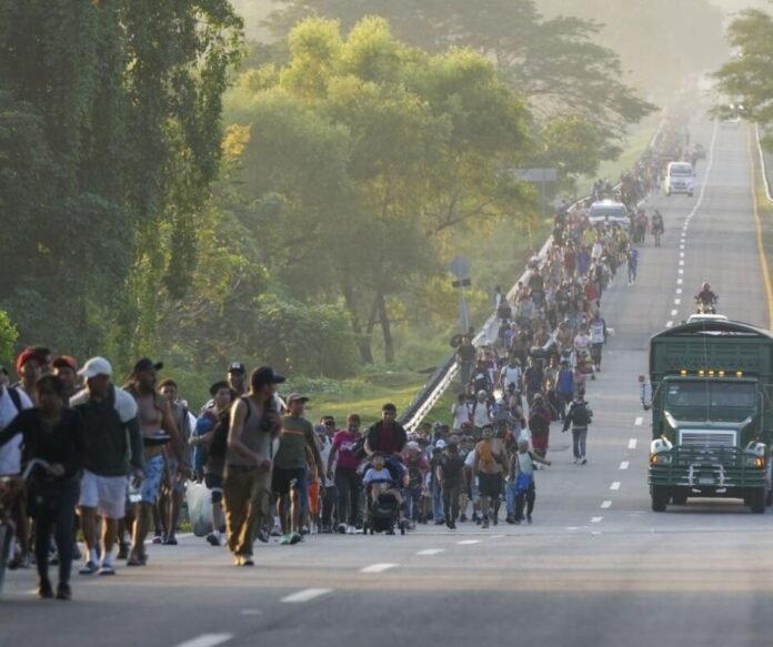 Un millón de migrantes abandonó EE.UU. por la políticas de Trump