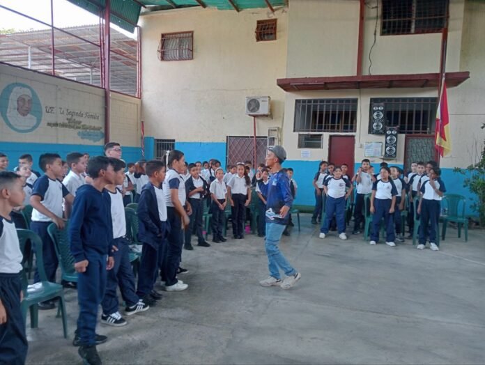 Senades realizó conversatorio sobre prevención del uso de armas